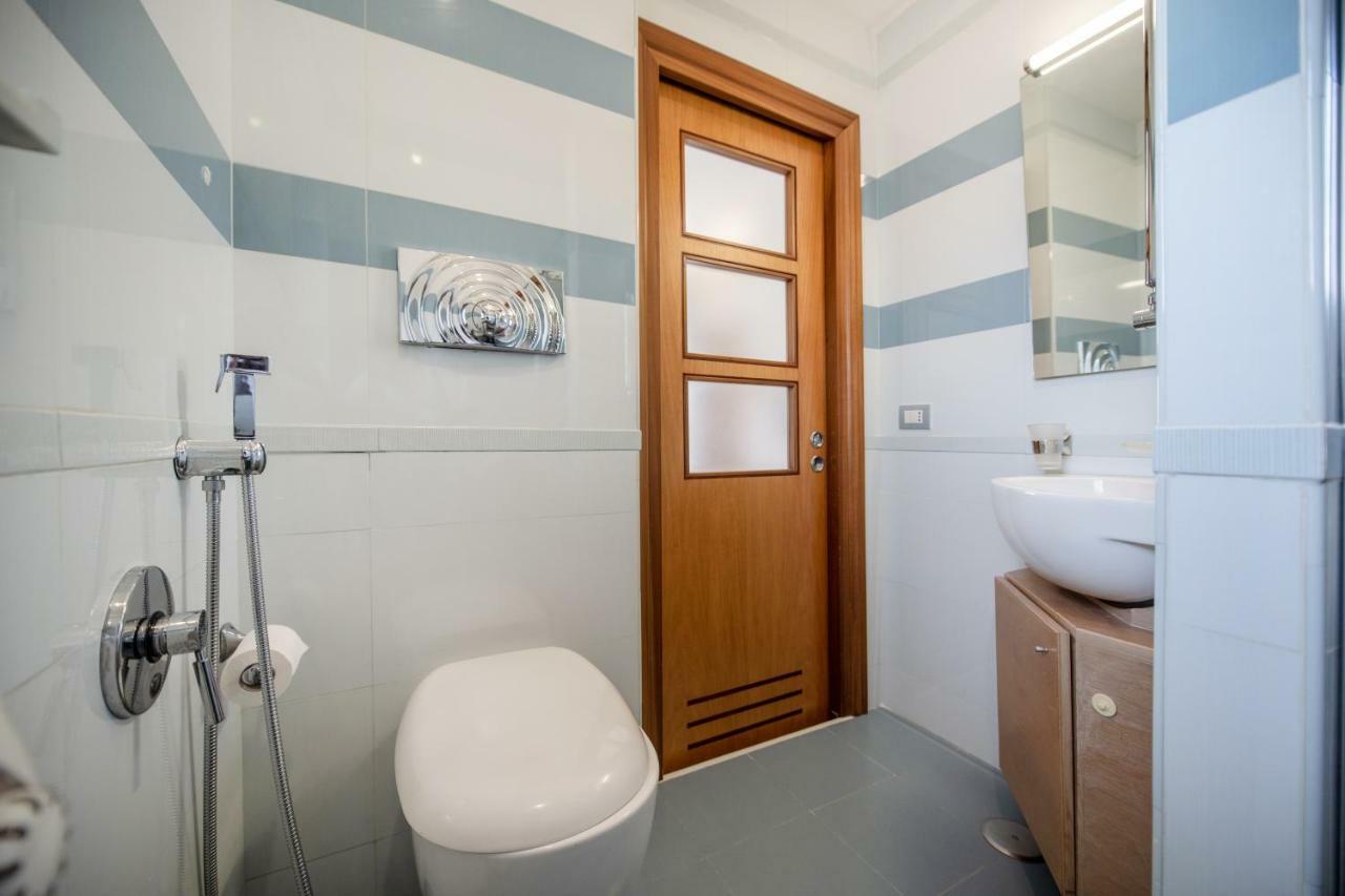 Appartamento Vista Mare Napoli Exterior photo